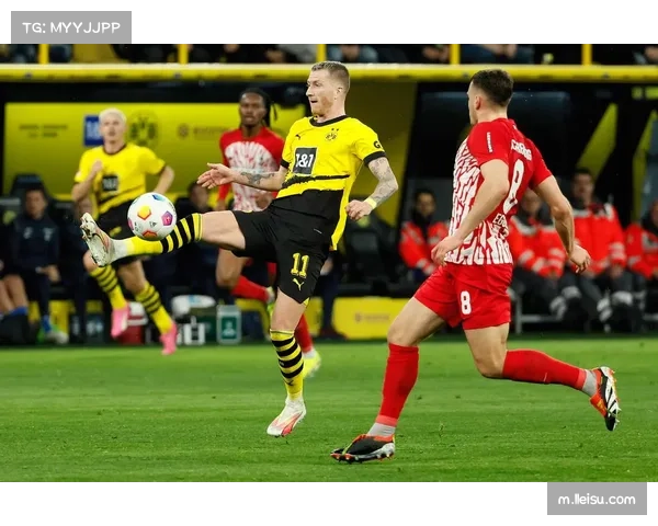 德甲前瞻多特蒙德客场挑战海登海姆罗伊斯强调团队心态与取胜关键 德甲前瞻多特蒙德客场挑战海登海姆罗伊斯强调团队心态与取胜关键